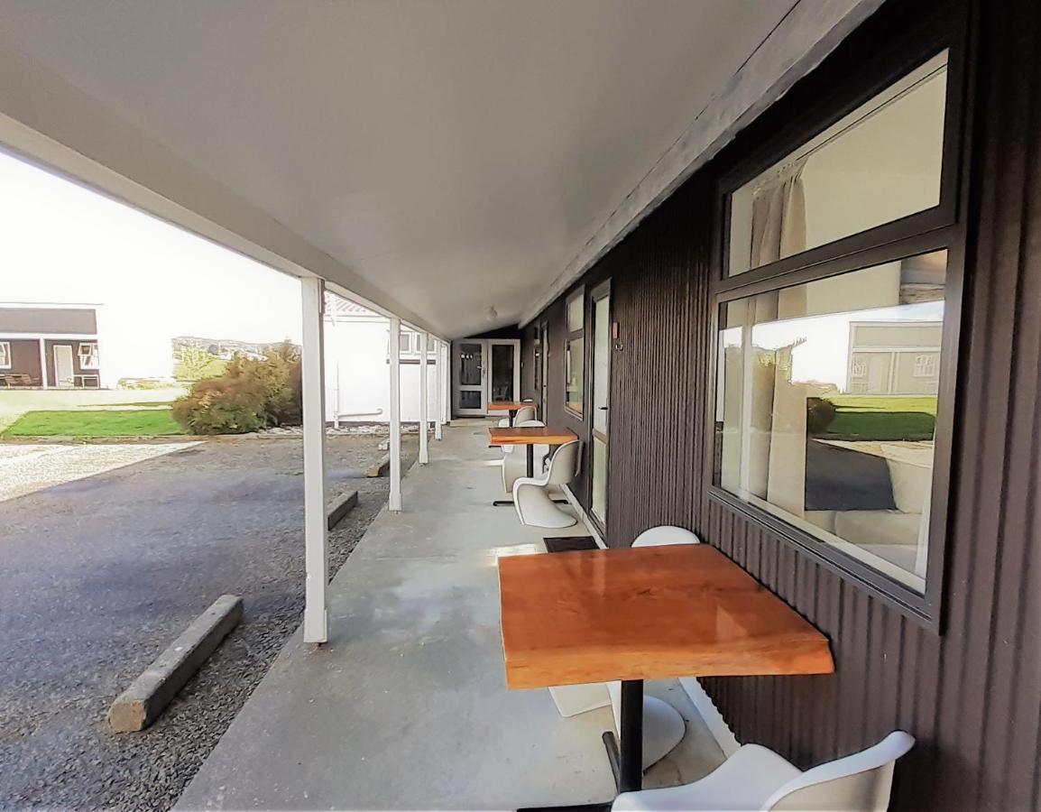 Last Light Lodge Tuatapere ภายนอก รูปภาพ